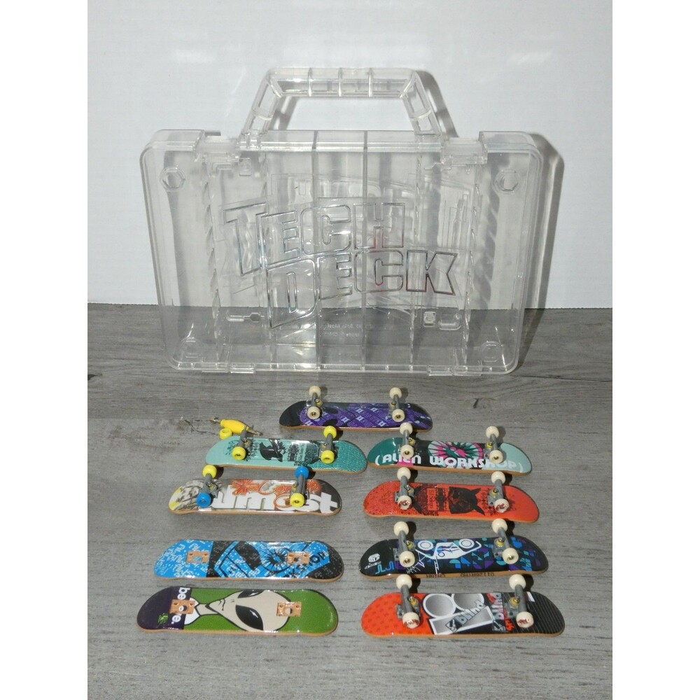 Tech Deck Storage Carry Case 2010 Spin Master w/ 7 Fingerboards & 2 Decks Ailen